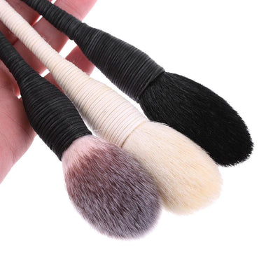Kabuki Flat Contour Blusher