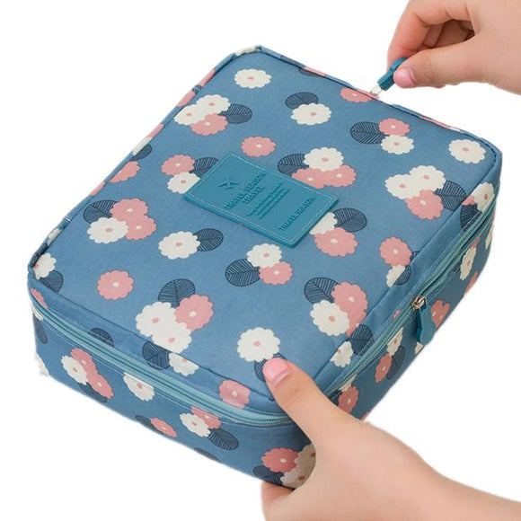 Travel Makeup Organizer Pouch