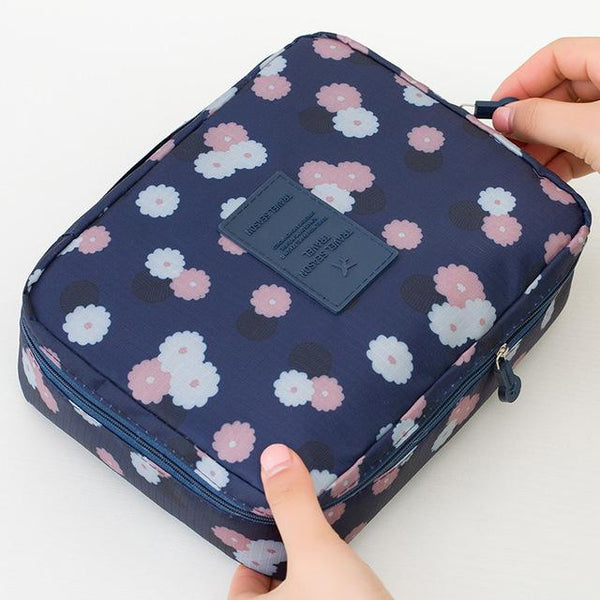 Travel Makeup Organizer Pouch